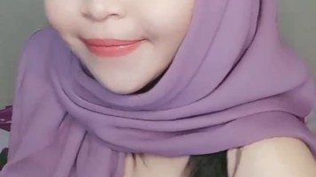 Bokep Jilbab – Cewek Jilbab Sekars Memek Tembem