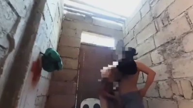 Bokep Indo Tante Prank Kuli Bangunan Part 3