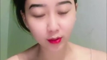 Uting Amerlita Nongol Remas Gunung Kembar Dream Live