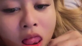 Live IG Eksklusif Tata Chan Spill Pentil Jilat